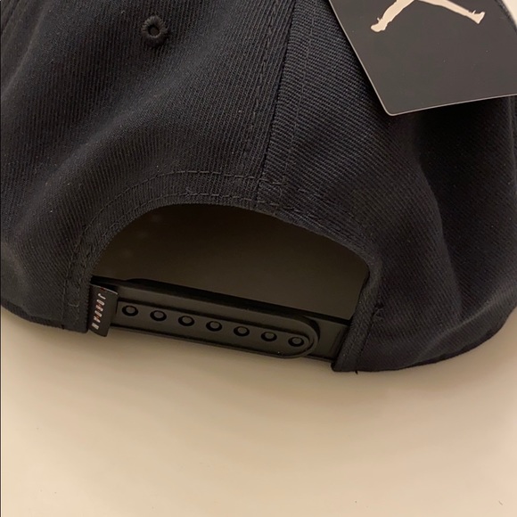 Air Jordan Men’s Jumpman Cap - Picture 7 of 12